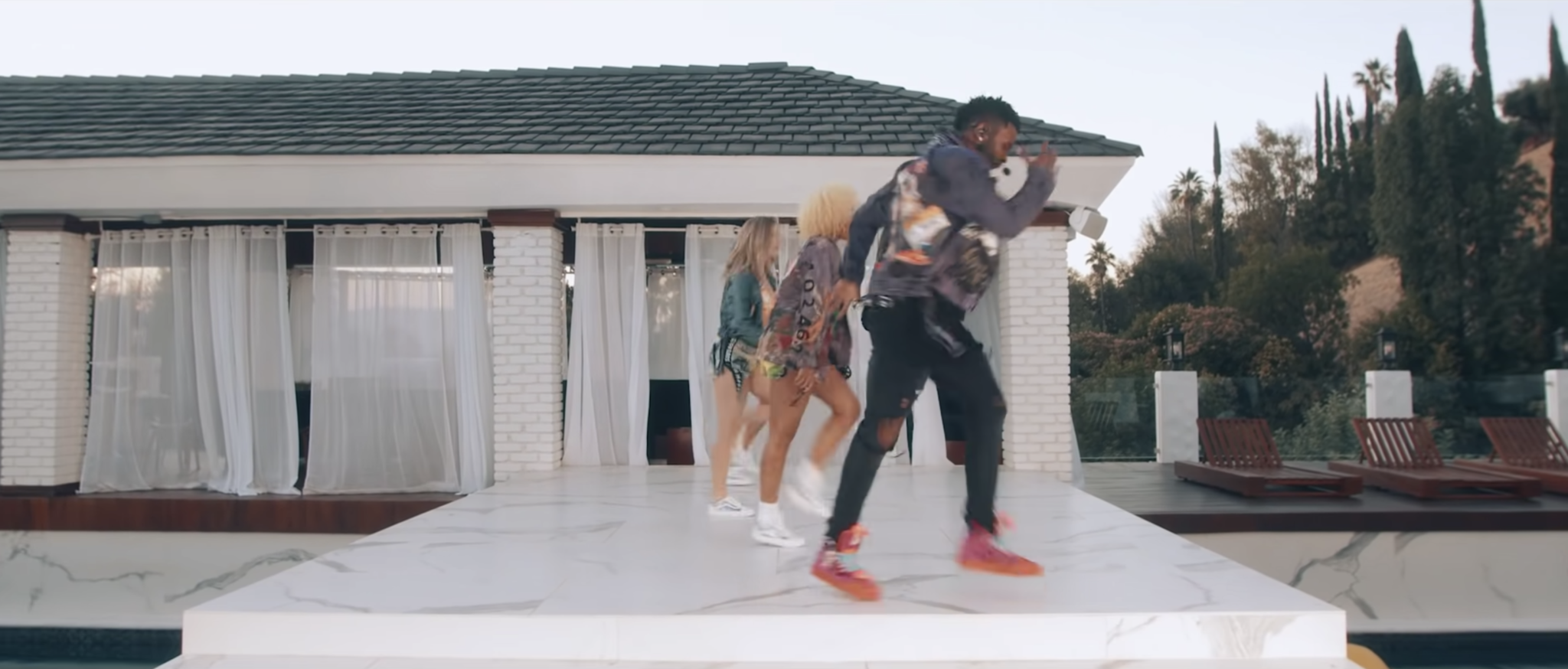 Daltile adds Jason Derulo to 'Style Squad' - Floor Covering News